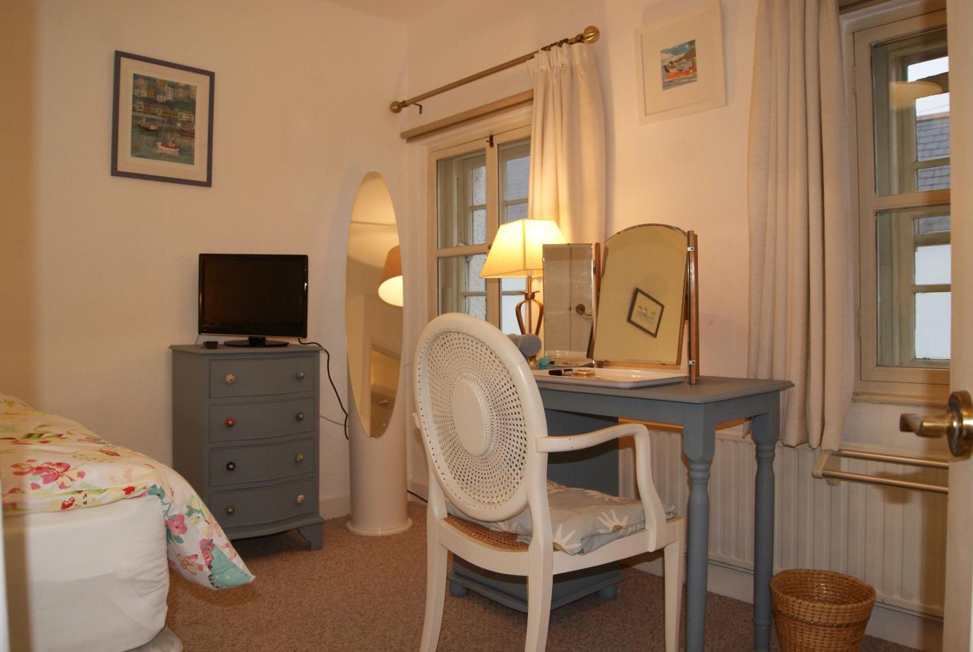 Frog Palace - Secure Parking-Outside Area-Topsham-Exeter-Beach-Chiefs-Wifi Rum bild